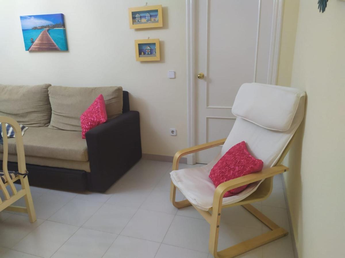Acogedor Apartamento A 100 M. De Pinares Y Playa Lägenhet Rota Exteriör bild
